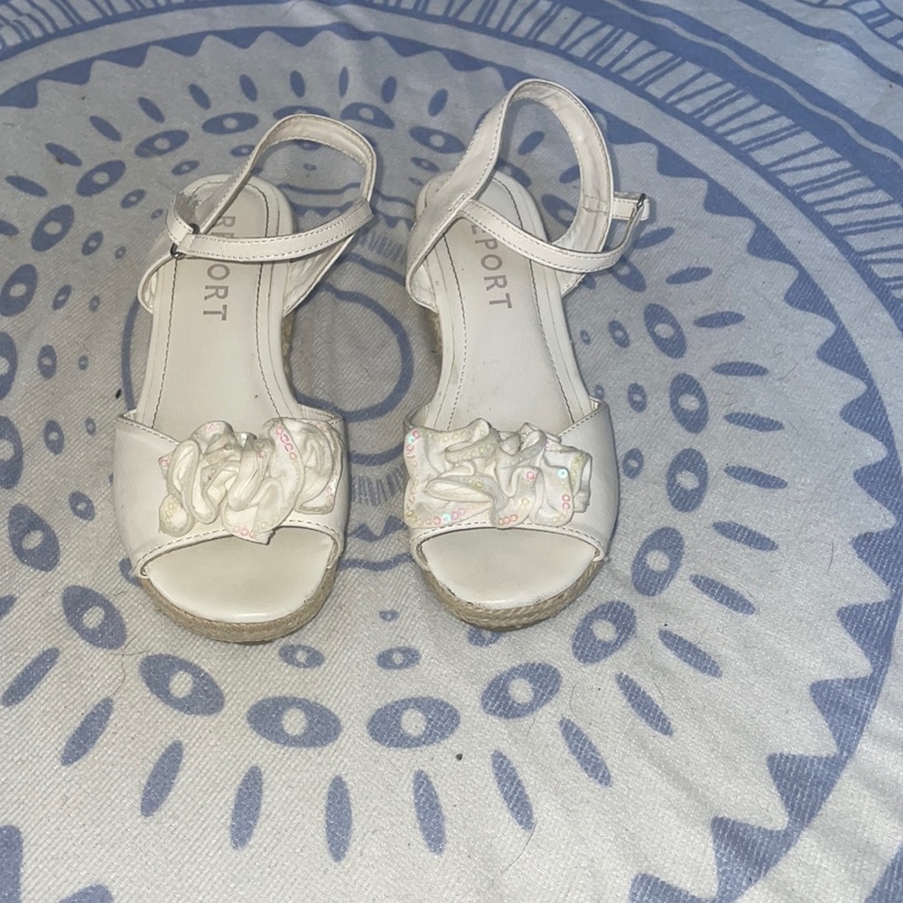 Little Girls White Wedges Size 1